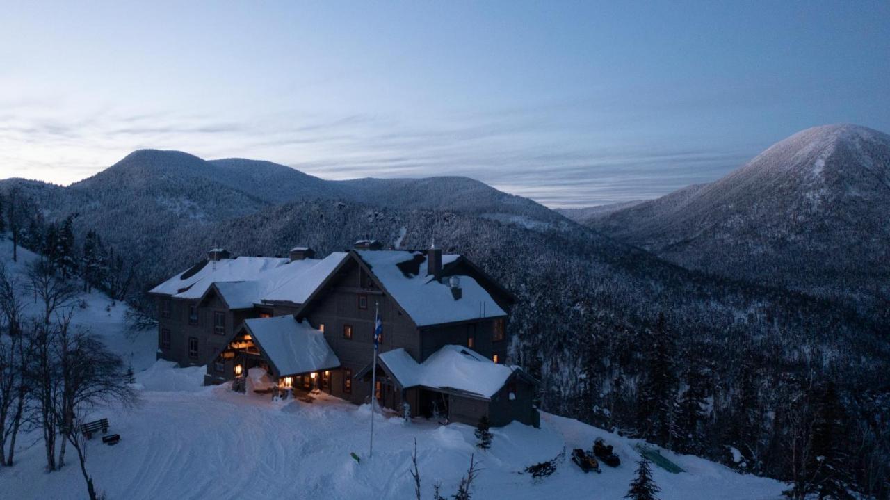 Auberge De Montagne Des Chic-Chocs Mountain Lodge - Sepaq Sainte Anne-des-Chênes Exteriör bild